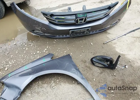 2015 Honda Odyssey Touring/Touring Elite z USA, uszkodzony, nr VIN 5FNRL5H99FB009627